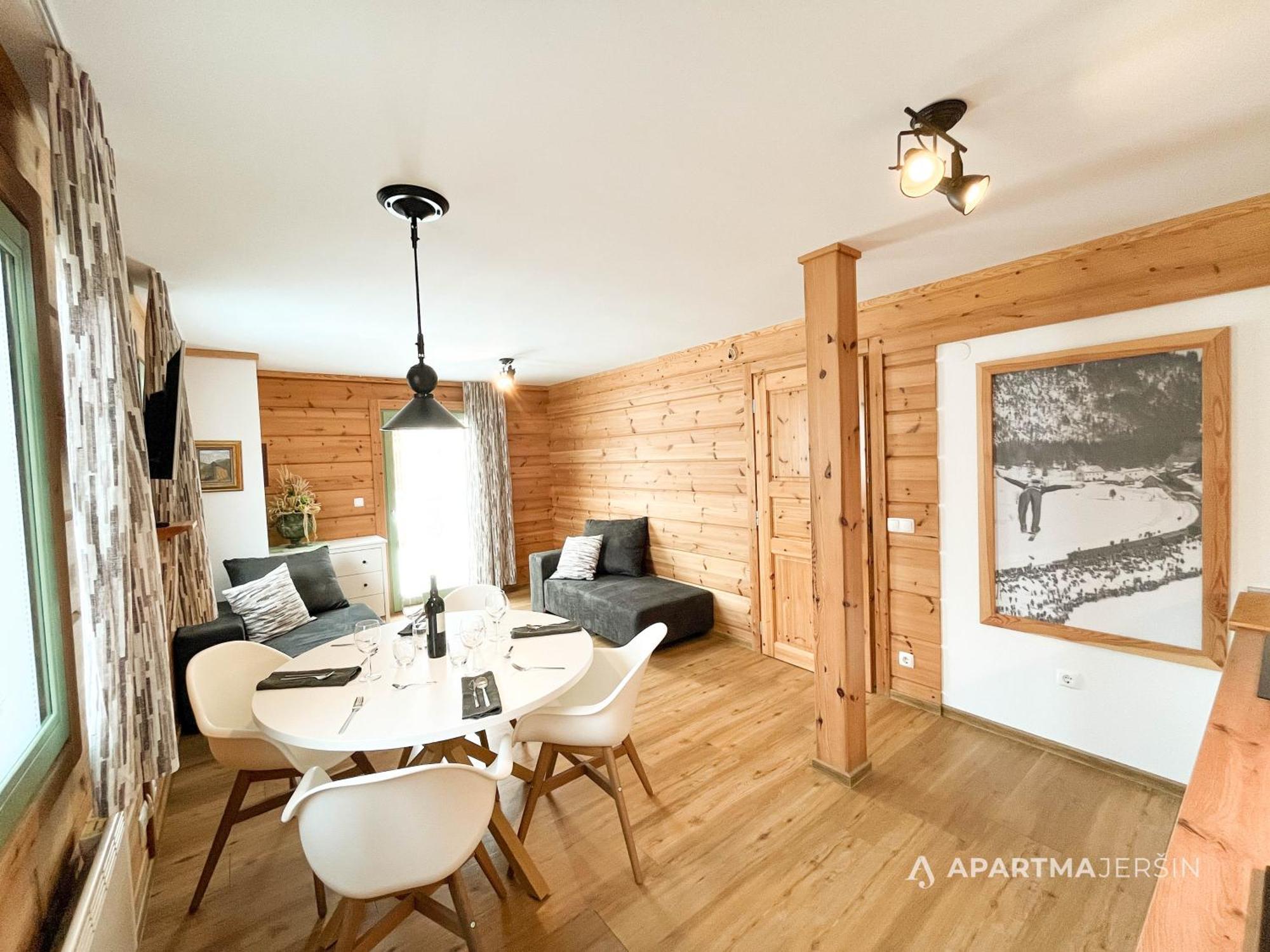 Apartment Jersin Ratece ภายนอก รูปภาพ